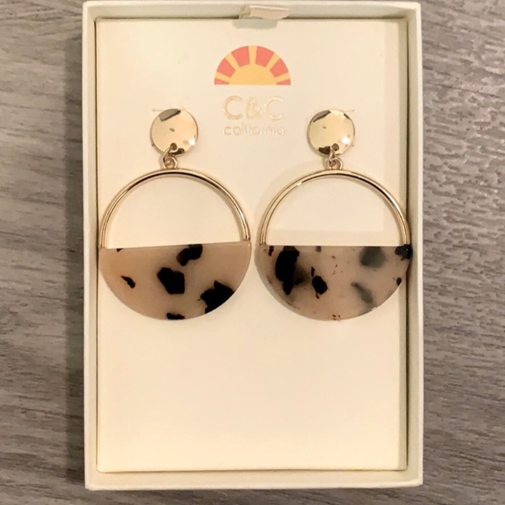 🔵 C&C California Tortoise 🐢 Shell Earrings - NWT